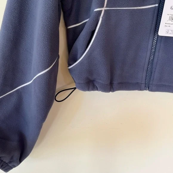 NWT ALO Yoga Polar Fleece Game Time Full-Zip Jacket Size XS Cropped Blue/White - Picture 5 of 12
